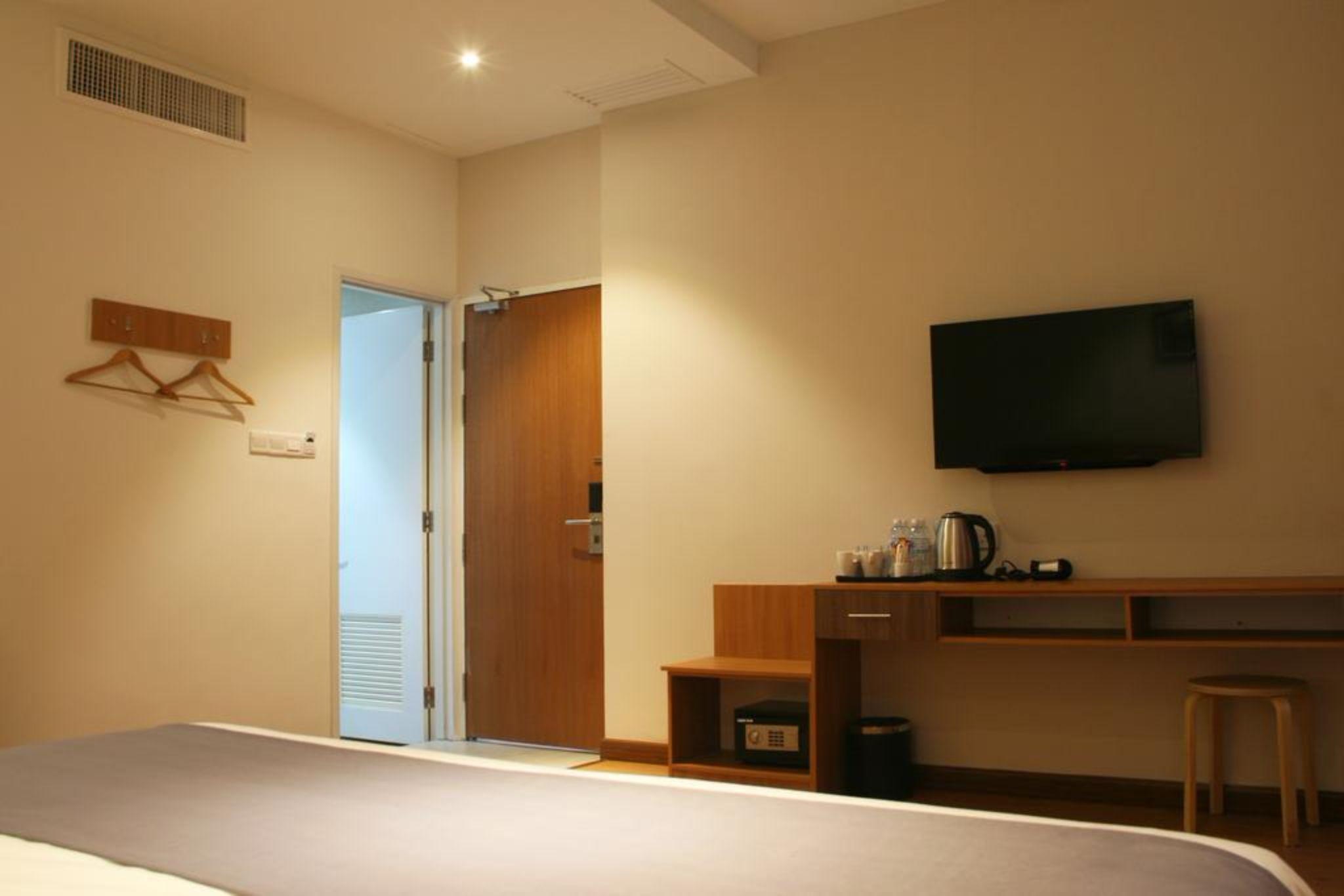 Ahyu 2* Kuala Lumpur